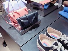 -Acne Studios(芮欧百货店)
