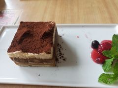 -必胜客(瑞虹店)