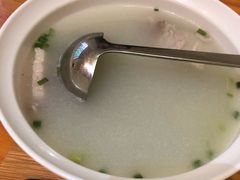 -琼大师东方烤乳猪(亚特兰蒂斯店)