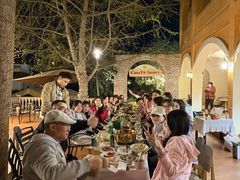 -朋友家餐厅·民宿(龙泉阳光城百工堰公园店)