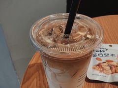 厚乳拿铁-瑞幸咖啡(杭州绿地中央店)