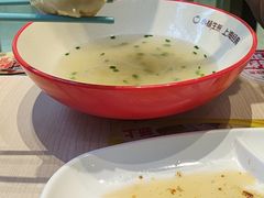-小杨生煎(金山百联购物中心3楼店)