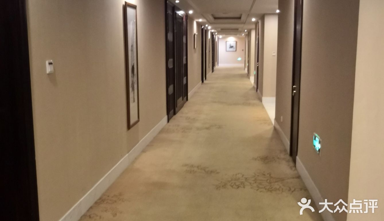 东航云逸酒店 在虫鸣鸟叫中醒来