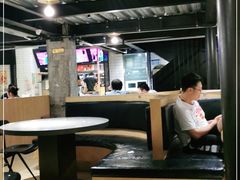 大堂-一棠龙虾•王牌虾球(楚河汉街店)