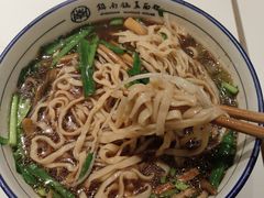 -镇南锅盖面馆(解放路店)