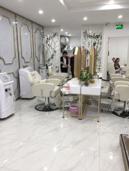 -Bollins波林丝•专研护发中心