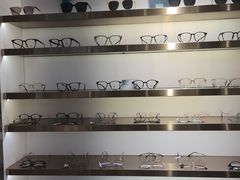 -视野联行眼镜蔡司·依视路官方授权店(顺城店)