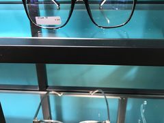 -Trend1881视光·蔡司视觉(领展广场店)