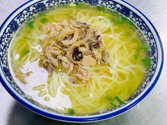 -日欣特色米粉(东宝店)