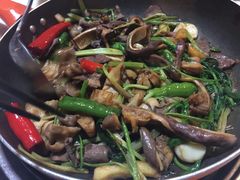 -九道菜有鸡鱼头(石鼓路店)