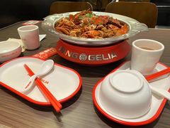 -胖哥俩肉蟹煲(龙德广场店)