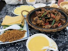 -八两八金·莱芜特色炒鸡(市南漳浦路店)