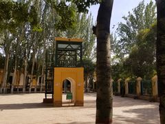 -艾提尕尔清真寺