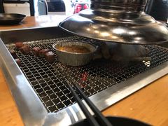 -肉甲韩国木炭烤肉(新壹街1店)