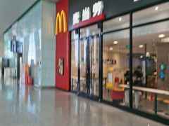 -麦当劳(吉林站13检票口对面)