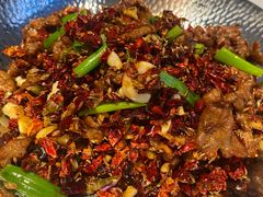 -阿瓦山寨·湘菜现炒·剁椒鱼头王(咸阳总店)