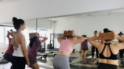 -无界瑜伽普拉提