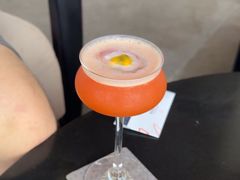 -亚龙湾喜来登·美景台大堂吧