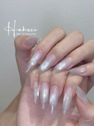 -花岐款式专研健康美甲沙龙