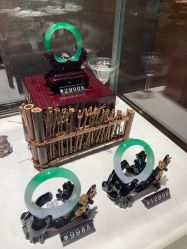 -北京七彩云南翡翠珠宝旗舰店(月坛店)