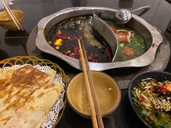 -重庆风光老灶火锅城(同德广场店)