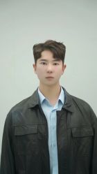 -一家只做男发烫染的店