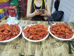 -鲁小三·大骨自助(金山总店)