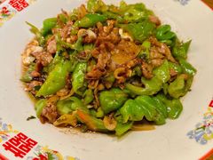 招牌辣椒炒肉-破三川·新川菜(静安大融城店)