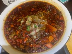 -东口码头·烧鸽子·鱼头泡饼·地方菜(金鹰悦城店)