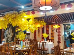 -那家老院子东北菜·饺子·小鸡炖蘑菇(艳华街店)