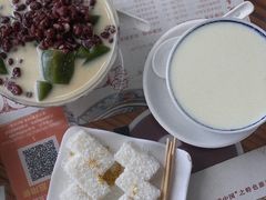 热姜撞奶-周大娘牛乳(旧寨古村总店)