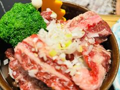 -山川小町·极番烧肉(新地假日广场店)