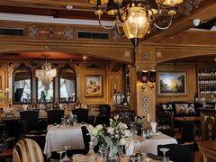 -火车头法国西餐厅