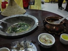 -姚记抚仙湖石锅鱼庄