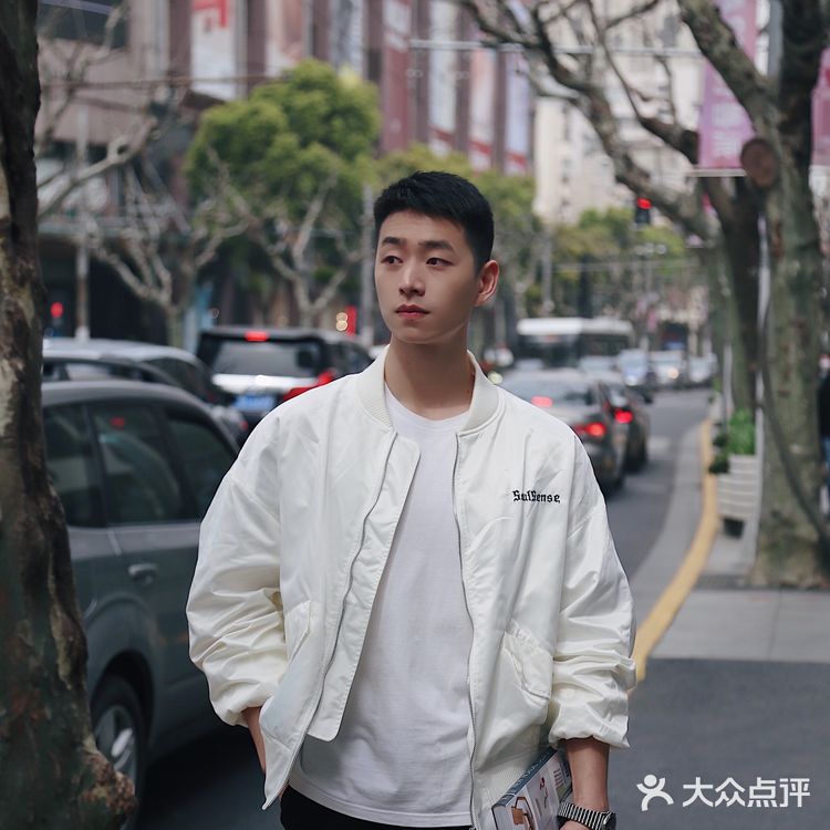 假期探店|多年老友刚见面就给我种草百年灵