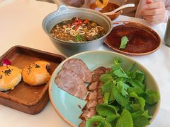 -沿途四季·云南普洱菜(蓝色港湾湖畔店)