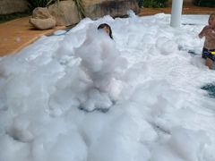 -七彩云南古滇温泉山庄