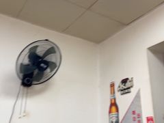 -酒宝荡烧烤(长航局江大路住宅小区店)