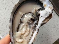 -HIHE Bistro·Oyster Bar(华熙live店)