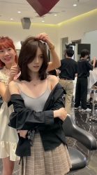 -BULB STUDIO 巴柏明星发型工作室
