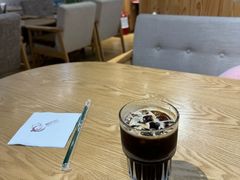 -藏猫猫咖啡主题馆(中央大道店)