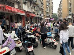 -胖子水煮(铁路三村无任何分店)