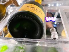 -wineapp葡萄酒餐吧(外滩金融中心店)