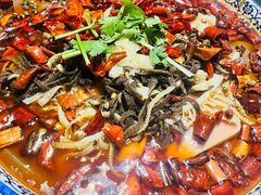 -致流年临沂炒鸡•八大碗(北园路店)