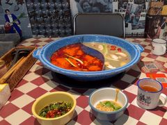 -王歘歘·chuǎ火锅(五道营店)