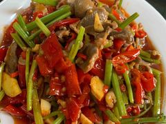 -独一佳老胡湘菜馆(矿山路店)