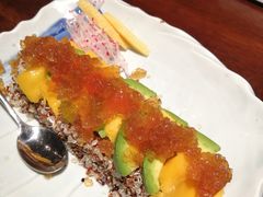 藜麦牛油果芒果沙拉-萤初高端日料王(曲江银泰店)