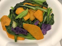 -万龙洲海鲜(大兴绿地缤纷城店)