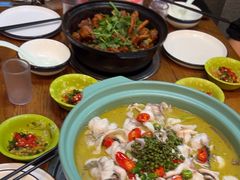 -重庆鸡公煲·青锅花椒鱼(牡丹江路店)