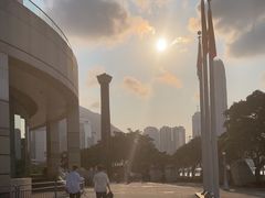 -香港回归祖国纪念碑